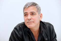 George Clooney - Tomorrowland press conference portraits (Beverly Hills, May 8, 2015) - 26xHQ 02OF8fvg