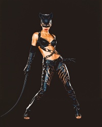 Halle Berry, Sharon Stone, Benjamin Bratt, Lambert Wilson - промо стиль и постеры к фильму "Catwoman (Женщина-кошка)", 2004 (77хHQ) 0KstCkQb