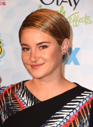 Shailene Woodley - 2014 Teen Choice Awards, Los Angeles August 10, 2014 - 363xHQ 1ONCq5Yq