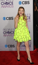 Chloe Moretz - 39th Annual People's Choice Awards (Los Angeles, January 9, 2013) - 334xHQ 1UaHhf5k