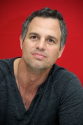 Mark Ruffalo - Now You See Me press conference portraits by Vera Anderson (New Orleans, May 12, 2013) - 5xHQ 2srOZvu8