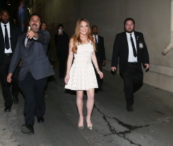 Lindsay Lohan - arriving to 'Jimmy Kimmel Live!' in Hollywood, February 3, 2015 - 39xHQ 3brK0pOu
