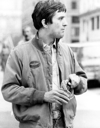 Robert De Niro, Jodie Foster - промо стиль и постеры к фильму "Taxi Driver (Таксист)", 1976 (36xHQ) 5vJW3f18