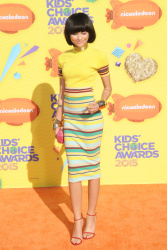 Zendaya - 28th Annual Kids' Choice Awards, Inglewood, 28 марта 2015 (151xHQ) 7yDZ77Cy