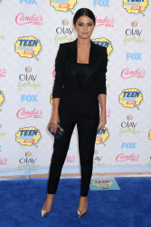 Selena Gomez - At the FOX's 2014 Teen Choice Awards, August 10, 2014 - 393xHQ 8RQ0qwoo