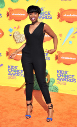 Jennifer Hudson - Jennifer Hudson - 28th Annual Kids' Choice Awards, Inglewood, 28 марта 2015 (145xHQ) A8LjocIo