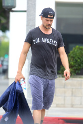 Josh Duhamel - Josh Duhamel - Gym in Santa Monica (2015.05.27) - 5xHQ AI8XXCFc