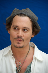 Johnny Depp - The Rum Diary press conference portraits by Vera Anderson (Hollywood, October 13, 2011) - 13xHQ BsDOSu4f