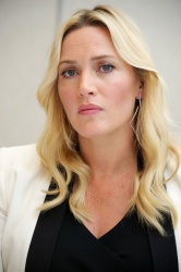 Kate Winslet - Labor Day press conference portraits by Vera Anderson (Toronto, September 8, 2013) - 5xHQ COM5l67w