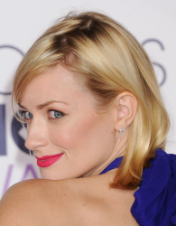 Beth Behrs - The 41st Annual People's Choice Awards in LA - January 7, 2015 - 96xHQ CjtfyB4c