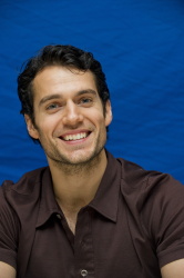 Henry Cavill - Immortals press conference portraits by Magnus Sundholm (Beverly Hills, October 29, 2011) - 13xHQ DQvi4QVy