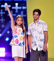Sarah Hyland - FOX's 2014 Teen Choice Awards at The Shrine Auditorium on August 10, 2014 in Los Angeles, California - 367xHQ Fn2qF1vx