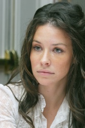 Evangeline Lilly - Lost press conference portraits by Piyal Hosain, october 22, 2006 - 8xHQ Fq7pVpGQ