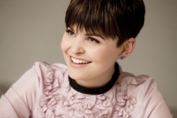 Ginnifer Goodwin - "Something Borrowed" press conference portraits by Armando Gallo (Los Angeles, April 17, 2011) - 18xHQ ITaCCQt2