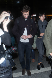 Jamie Dornan - Spotted at at LAX Airport with his wife, Amelia Warner - January 13, 2015 - 69xHQ KKyxKQZf