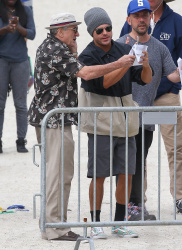 Zac Efron & Robert De Niro - On the set of Dirty Grandpa in Tybee Island,Giorgia 2015.04.28 - 103xHQ MsfQJHL2