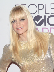 Anna Faris - The 41st Annual People's Choice Awards in LA - January 7, 2015 - 223xHQ OYQMYQL5