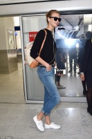 [LQ tag] Karlie Kloss - at the airport in Nice 5/12/15