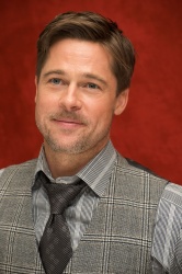 Brad Pitt - The Curious Case of Benjamin Button press conference portraits by Vera Anderson (Los Angeles, December 6, 2008) - 14xHQ SXfItJdH