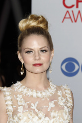 Jennifer Morrison - Jennifer Morrison & Ginnifer Goodwin - 38th People's Choice Awards held at Nokia Theatre in Los Angeles (January 11, 2012) - 244xHQ TMHNWQ9S