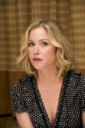 Christina Applegate - Samantha Who press conference portraits by Vera Anderson (Beverly Hills, April 10, 2008) - 9xHQ UCtAuR5g