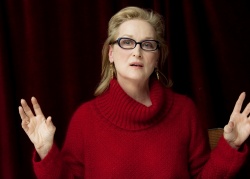 Meryl Streep - Meryl Streep - "The Iron Lady" press conference portraits by Armando Gallo (New York, December 5, 2011) - 23xHQ UbfPib0L
