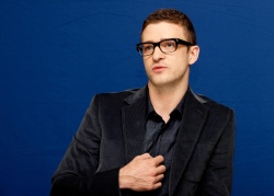 Justin Timberlake - "The Social Network" press conference portraits by Armando Gallo (New York, September 25, 2010) - 15xHQ WTeSntNu