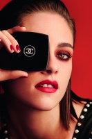 Кристен Стюарт (Kristen Stewart) Chanel Le Rouge Collection n'1 Photoshoot July 2016 (3xHQ) Wz7qPWGO
