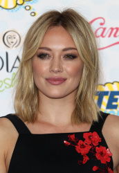 Hilary Duff - At the FOX's 2014 Teen Choice Awards in Los Angeles, August 10, 2014 - 158xHQ Yt5ALzhY