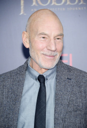 Patrick Stewart - 'The Hobbit An Unexpected Journey' New York Premiere benefiting AFI at Ziegfeld Theater in New York - December 6, 2012 - 6xHQ AqvhsQ4F
