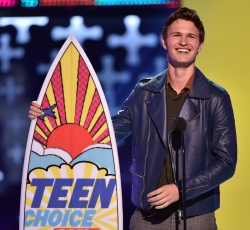 Ansel Elgort - FOX's 2014 Teen Choice Awards in Los Angeles (2014.08.10) - 8xHQ B198lERl
