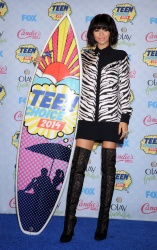 Zendaya Coleman - FOX's 2014 Teen Choice Awards at The Shrine Auditorium on August 10, 2014 in Los Angeles, California - 436xHQ C9IjjDWZ