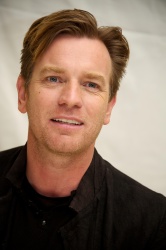 Ewan McGregor - 'Haywire' Press Conference Portraits by Vera Anderson - January 7, 2012 - 10xHQ CZRr1T0a