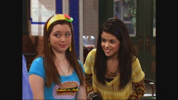 Wizards of waverly place s01e09