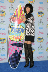 Zendaya Coleman - FOX's 2014 Teen Choice Awards at The Shrine Auditorium on August 10, 2014 in Los Angeles, California - 436xHQ FlbJmD02