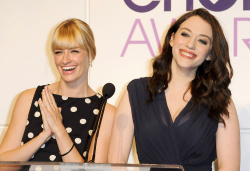Kat Dennings & Beth Behrs - 2014 People's Choice Awards nominations announcement at The Paley Center for Media (Beverly Hills, November 5, 2013) - 83xHQ GLJMy0uT