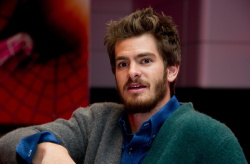 Andrew Garfield - Andrew Garfield - The Amazing Spider-Man 2 press conference portraits by Magnus Sundholm (Los Angeles, November 17, 2013) - 6xHQ HULTuRsH