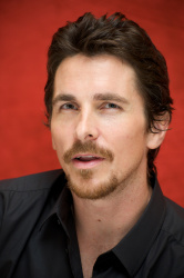 Christian Bale - Public Enemies press conference portraits by Vera Anderson (Chicago, June 19, 2009) - 13xHQ HZFsptUi