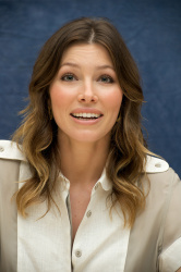 Jessica Biel - Easy Virtue press conference portraits by Vera Anderson (Beverly Hills, May 20,2009) - 25xHQ K301vv6K