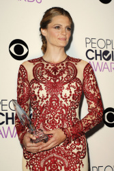 Stana Katic - 40th People's Choice Awards held at Nokia Theatre L.A. Live in Los Angeles (January 8, 2014) - 84xHQ L9qjQCv8