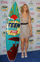 Sasha Pieterse - FOX's 2014 Teen Choice Awards at The Shrine Auditorium on August 10, 2014 in Los Angeles, California - 90xHQ LlPPUVPJ