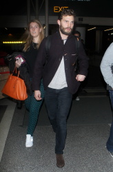 Jamie Dornan - Spotted at at LAX Airport with his wife, Amelia Warner - January 13, 2015 - 69xHQ M7NKM54a