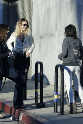 Michelle Rodriguez - Michelle Rodriguez - Out and about in Venice, CA, 16 января 2015 (20xHQ) ND1PuO7v