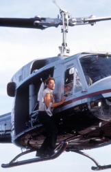 Arnold Schwarzenegger, Jamie Lee Curtis - постеры и промо стиль к фильму "True Lies (Правдивая ложь)", 1994 (43хHQ) NWHhRwmF