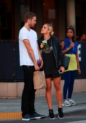 Calvin Harris and Rita Ora - out in Los Angeles - January 25, 2014 - 26xHQ TTyQGnv6