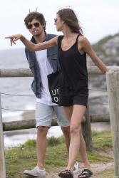 Louis Tomlinson and Eleanor Calder - at Bondi Beach in Sydney, February, 2015 - 10xHQ UFzCRNBQ