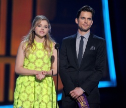 Chloe Moretz - 39th Annual People's Choice Awards (Los Angeles, January 9, 2013) - 334xHQ VdRgKBXy