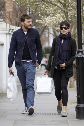 Jamie Dornan - Out and about with Amelia Warner in London - April 1, 2015 - 14xHQ XZ1IBRsG