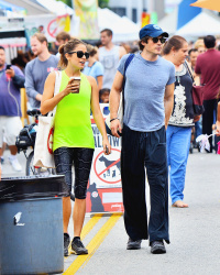 Ian Somerhalder & Nikki Reed - at the farmer's market in Sherman Oaks (July 20, 2014) - 152xHQ Xg1fNnWB