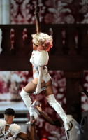 Лэди Гага (Lady Gaga) MTV Video Music Awards, show, 2009 - 83xHQ YWVdd2xE